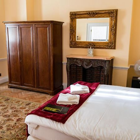 St Giles House Hotel NWI Eksteriør billede